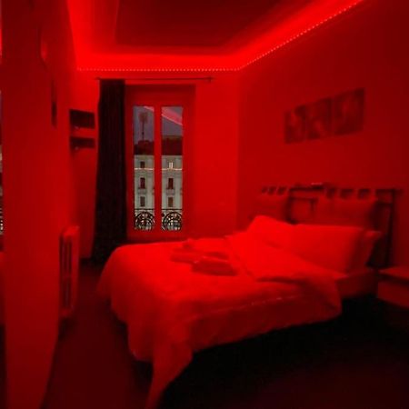 • Cozy House • 10 Min Rho Fiera Apartment Milan Luaran gambar